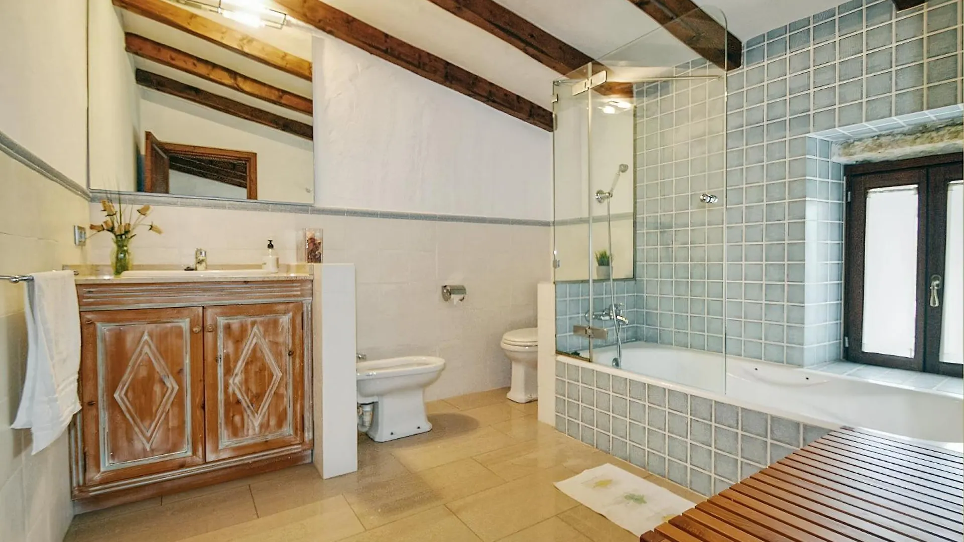 Villa Cadernera Vila Búger